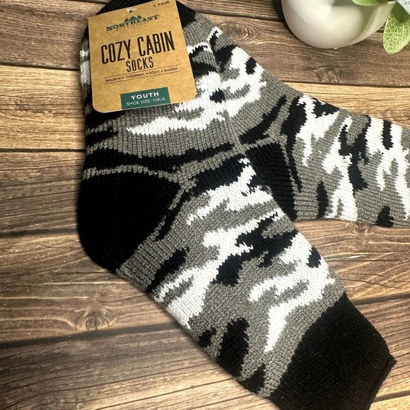 NWT Northeast Outfitters Youth Cozy Cabin Socks Brushed Thermal Size S (Black) - Picture 3 of 9